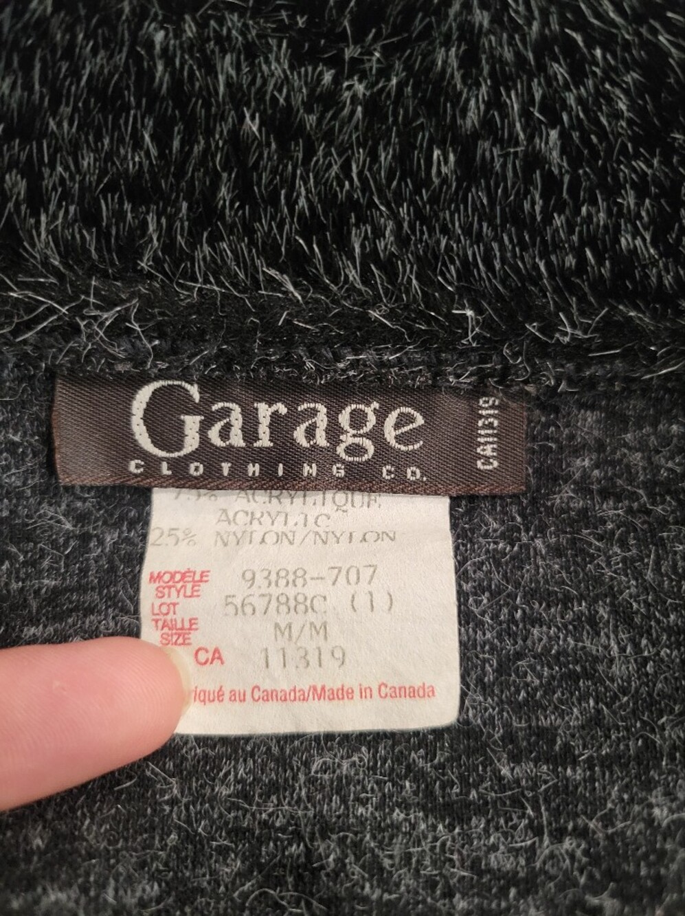 Vintage 90s Whimsigoth Long Charcoal Gray Button-Front Faux Fur Collar Cardigan - Picture 6 of 9